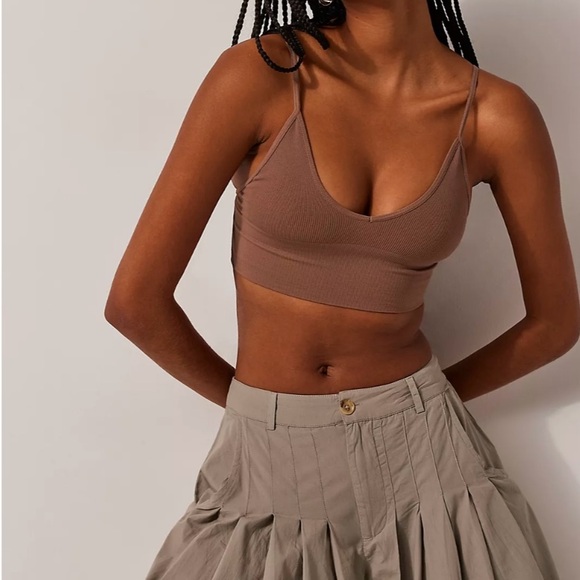 Free People Ali Low-Back Seamless Bra, Xs/Small, in ivory. - Picture 4 of 16